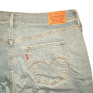 Levi's 720 Light Washed - High Rise Super Skinny Jeans